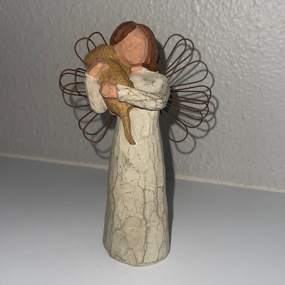 Willow Tree Angel of Friendship by Susan Lordi Angel and Puppy 1999